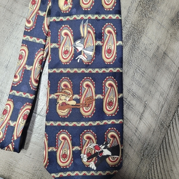 Warner Bros. Looney Tunes Elmer Fud silk tie VINTAGE 90s - Picture 2 of 3